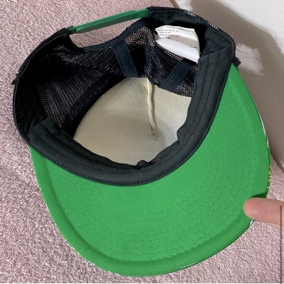 5/$25 Quicksilver Shake ‘Em Up Casino Mesh Back Snap Back Trucker Hat - Picture 8 of 11
